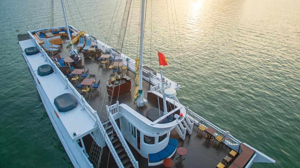Paradise Sails Cruise Ha Long Exterior photo