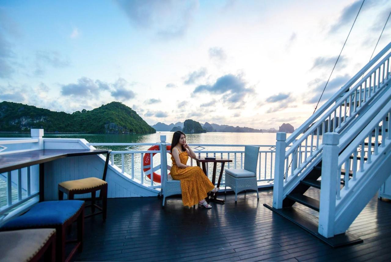 Paradise Sails Cruise Ha Long Exterior photo